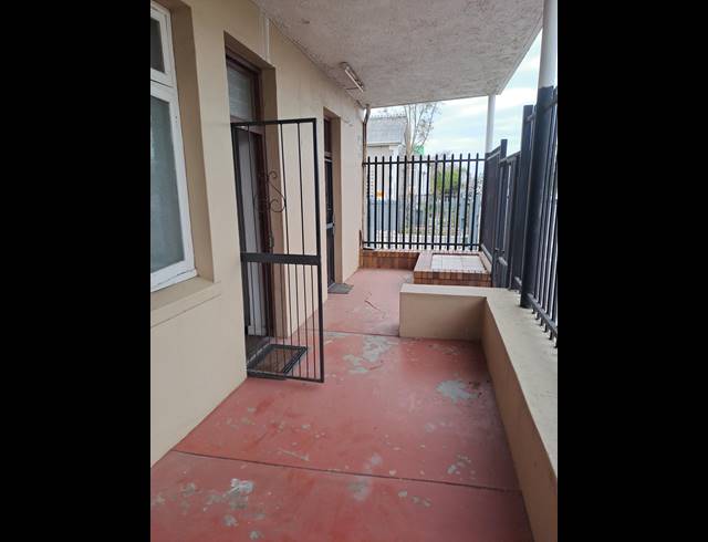 1 bed property to rent in WORCESTER CENTRAL